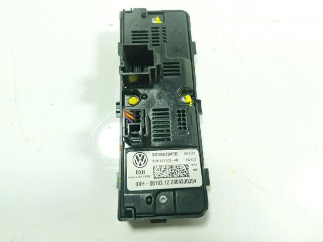 VAG 3G0907049DWHS Блок управления кондиционером в наличии Черновцы
