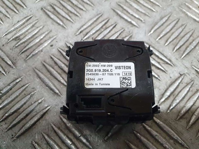 3G0919204C Часы салонные купить Запорожье