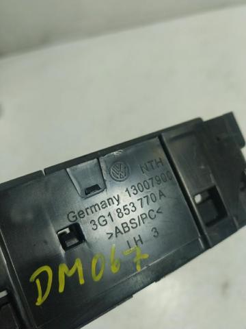 Botão de ativação do sinal de emergência Volkswagen Passat 3G2, CB2