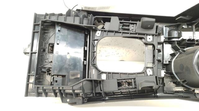 3G1863241C VAG Консоль панели управления центральная купить в Украина