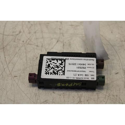 3G5035953 VAG USB-разветвитель купить в Украина