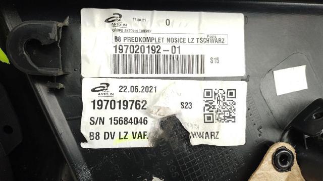 VAG 3G5867211 Обшивка (облицовка) внутренняя двери задней правой в наличии Тернополь