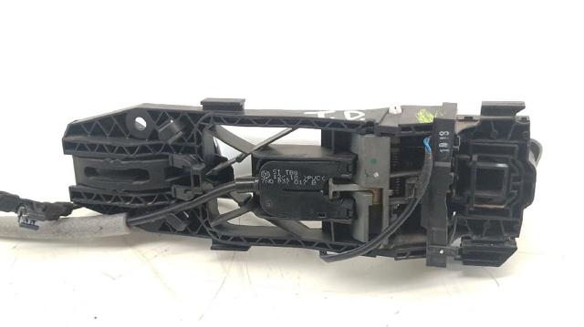VAG 3G8839885F в наличии Черкассы