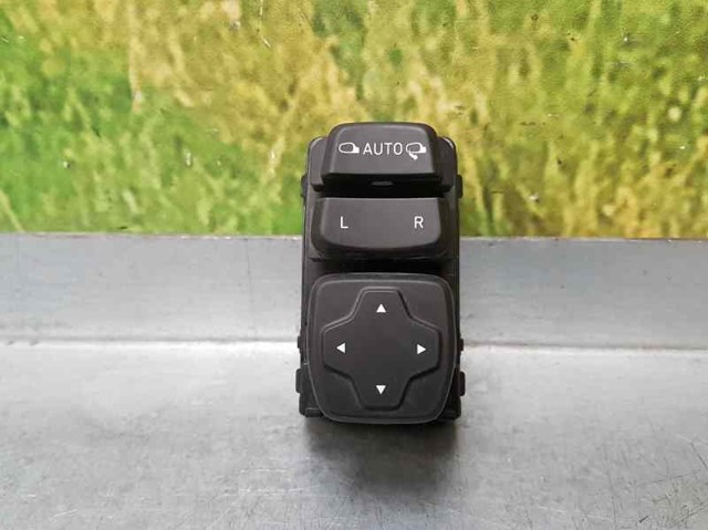 3K54801000 Регулятор зеркал купить Житомир