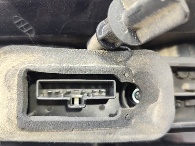 3M5113A602AD FORD Фонарь задний правый купить в Украина