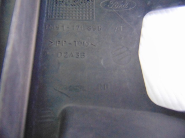 3M5117E856AF FORD Кронштейн бампера переднего правый купить в Ровно