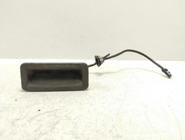 FORD 3M5119B514AC Кнопка привода замка крышки багажника (двери 3/5-й (ляды) в наличии Николаев