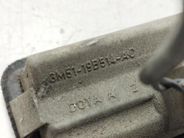 FORD 3M5119B514AC Кнопка привода замка крышки багажника (двери 3/5-й (ляды) в наличии Полтава