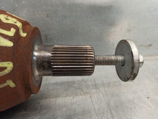 3M513B437BAF FORD Левая полуось купить в Тернополь
