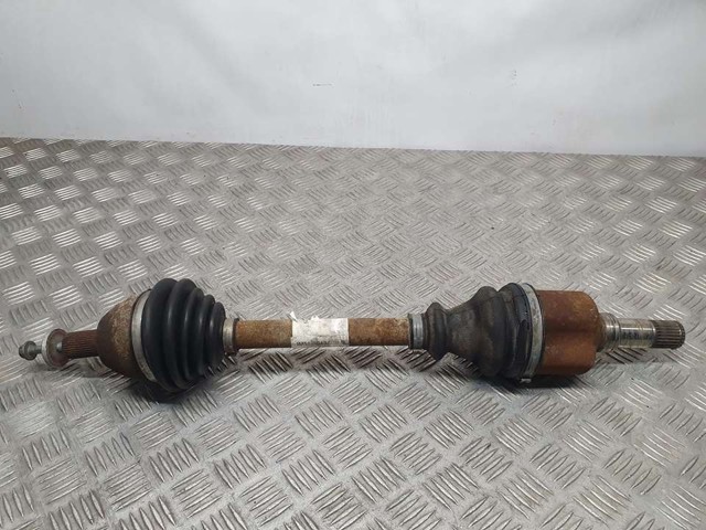 FORD 3M513B437DAD Полуось (привод) передняя левая в наличии Черкассы