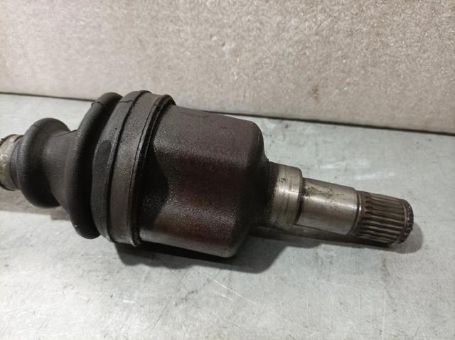 FORD 3M513B437DAE Полуось (привод) передняя левая в наличии Житомир