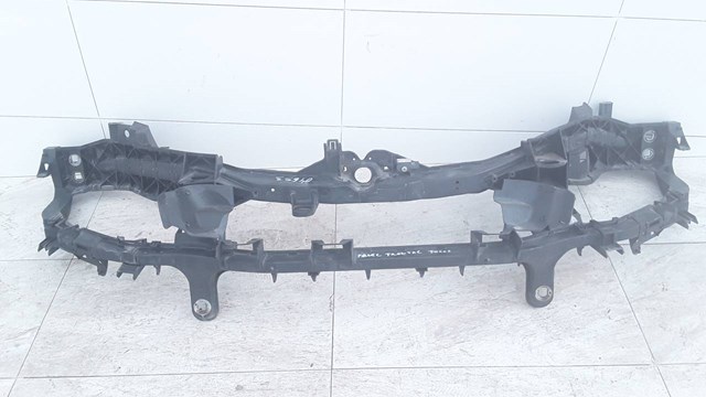 3M518B041 FORD Рамка радиатора купить в Чернигов