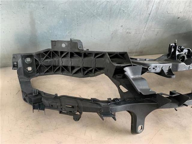 FORD 3M518B041AZ Рамка радиатора в наличии Черкассы