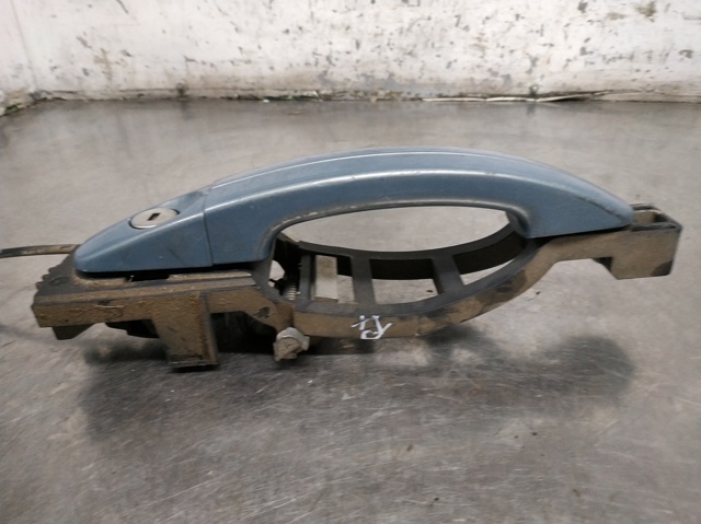 3M51R224A36AE FORD Держатель наружной ручки двери передней левой купить в Ужгород