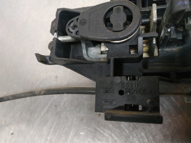 FORD 3M51R224A36AE Держатель наружной ручки двери передней левой в наличии Житомир