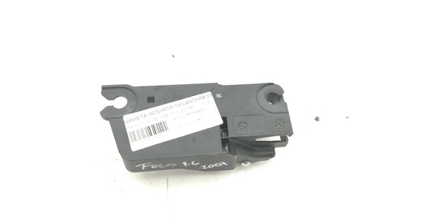 FORD 3M51R22600 Ручка двери передней внутренняя правая в наличии Черновцы