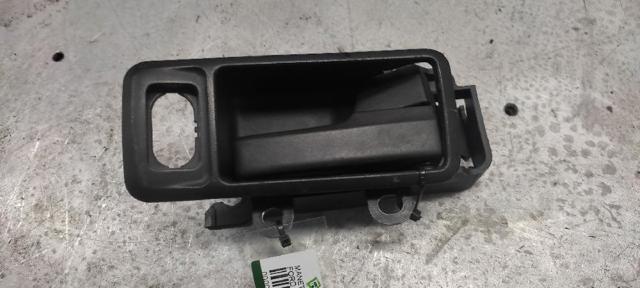 FORD 3M51R22600AD Ручка двери правой внутренняя передняя/задняя в наличии Одесса