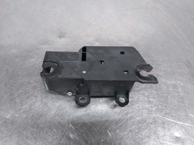 FORD 3M51R22600BC Ручка двери передней внутренняя правая в наличии Винница