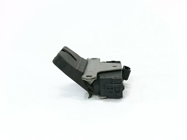 3M51R442A66AR FORD Замок багажника купить в Житомир