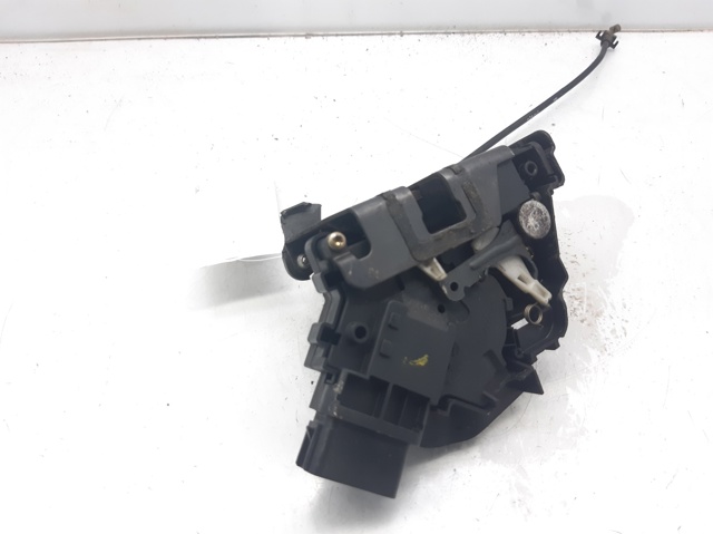 3M5AR21813EU FORD Замок водительской двери купить в Киев