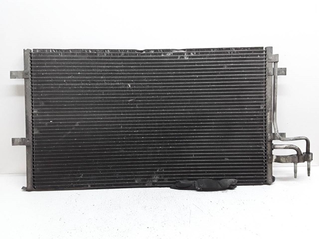 Condensador / radiador  aire acondicionado para ford focus ii sedán 1.6 ti kkda 3M5H19710CA