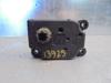 Acionamento de comporta de forno 3M5H19E616AB FORD