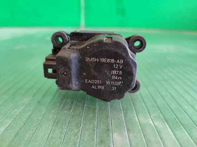 Acionamento de comporta de forno Ford Focus 3 CB8