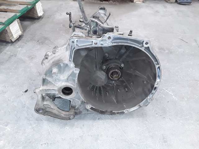 3M5R7002 Ford