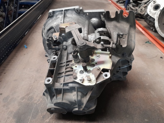 Caixa de Mudança montada (caixa mecânica de velocidades) Mazda 3 BK12