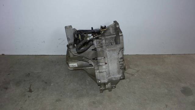 3M5R7002YG Mazda