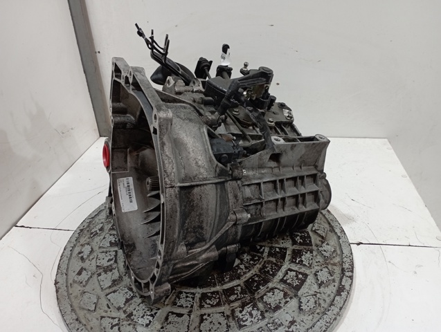 VOLVO 3M5R7F096YF КПП в сборе (механическая коробка передач) в наличии Киев
