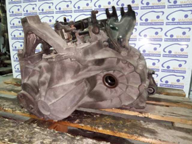 VOLVO 3M5R7F096YF КПП в наличии Днепр