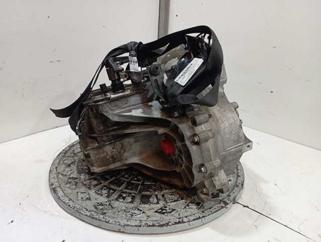 VOLVO 3M5R7F096YF КПП в сборе (механическая коробка передач) в наличии Запорожье