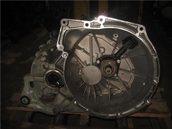 VOLVO 3M5R7F096YF КПП в наличии Черновцы