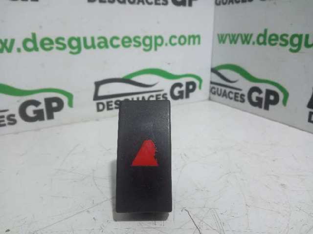 Botão de ativação do sinal de emergência Ford C-Max DM2