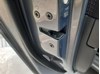 Fecho da porta traseira esquerda 3N6AA26413BP MAZDA