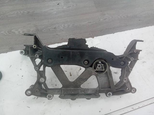 Viga de suspensão dianteira (plataforma veicular) Volkswagen Passat 3G2, CB2