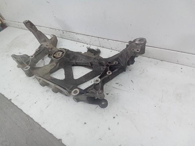 Viga de suspensão dianteira (plataforma veicular) Volkswagen Passat 3G2, CB2