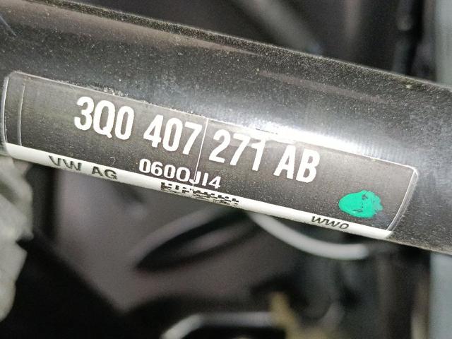 VAG 3Q0407271AB Левая полуось в наличии Черкассы