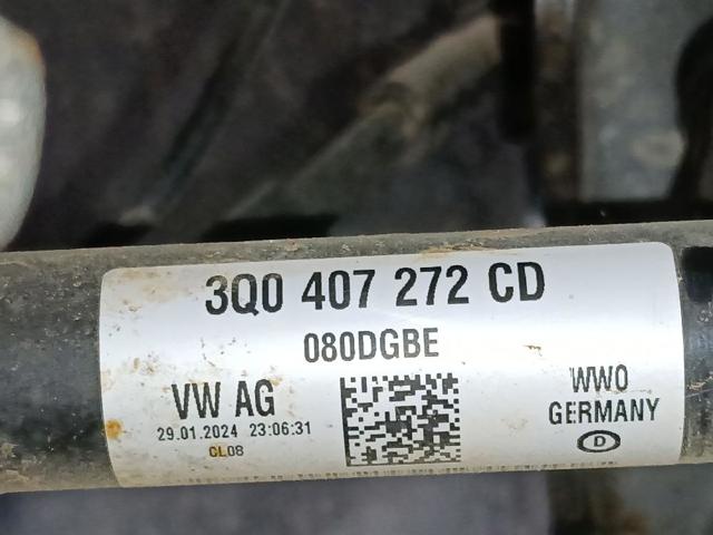 VAG 3Q0407272CD Полуось (привод) передняя правая в наличии Сумы