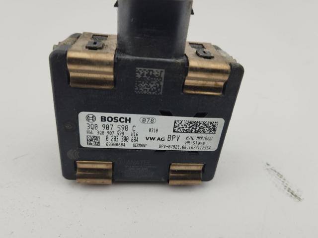 VAG 3Q0907590C Датчик контроля мертвой зоны задний в наличии Ужгород
