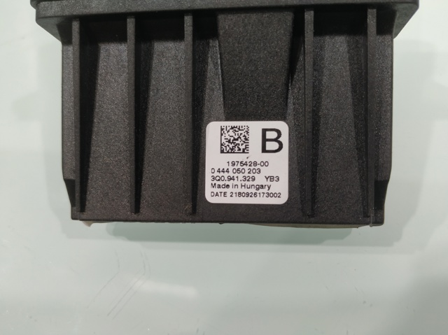 VAG 3Q0941329 Блок управления AD BLUE в наличии Тернополь