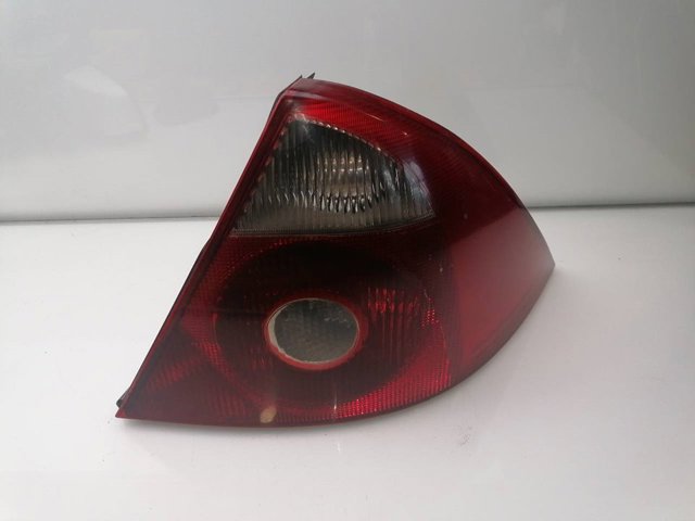 3S7113A602EC FORD Фонарь задний правый купить в Черновцы
