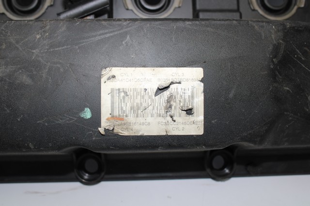 Tampa de válvulas Jaguar X-type CF1