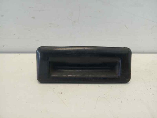3T0827566C Ручка крышки багажника (двери 3/5-й задней) наружная купить Кривой Рог