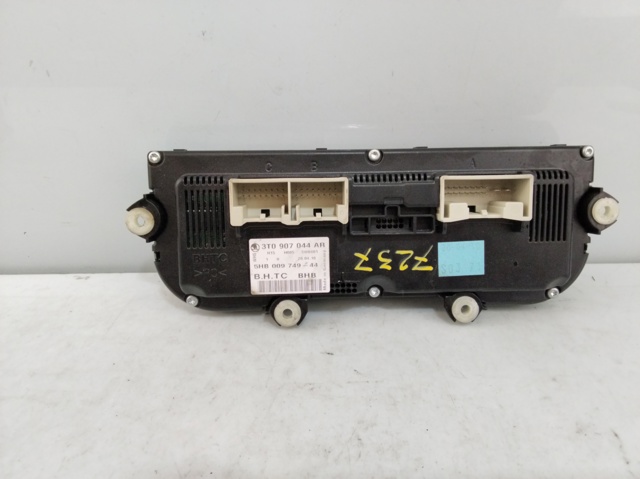 Unidade de controlo dos modos de aquecimento/condicionamento Skoda Octavia 1Z3