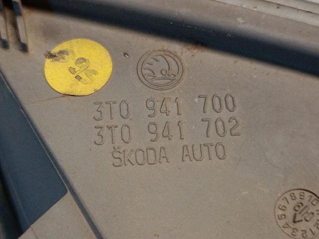 VAG 3T0941702 Фара противотуманная правая в наличии Черкассы