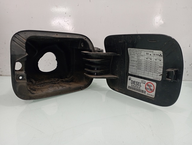 Alcapão do tanque de combustível Skoda SuperB 2 3T4