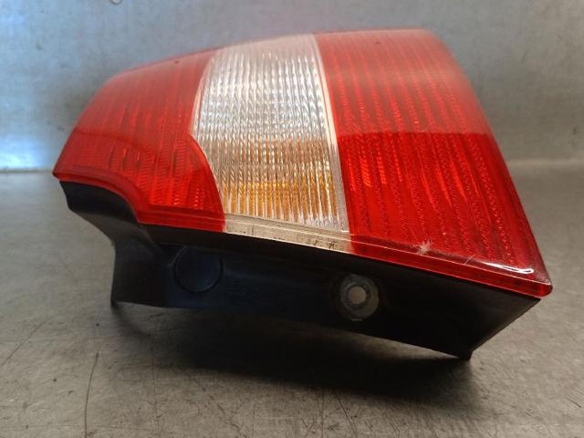 VAG 3T5945112 Фонарь задний правый внешний в наличии Павлоград