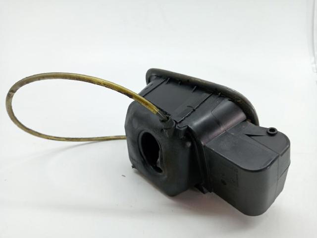 VAG 3T9809857 Лючок бензобака (топливного бака) в наличии Украина